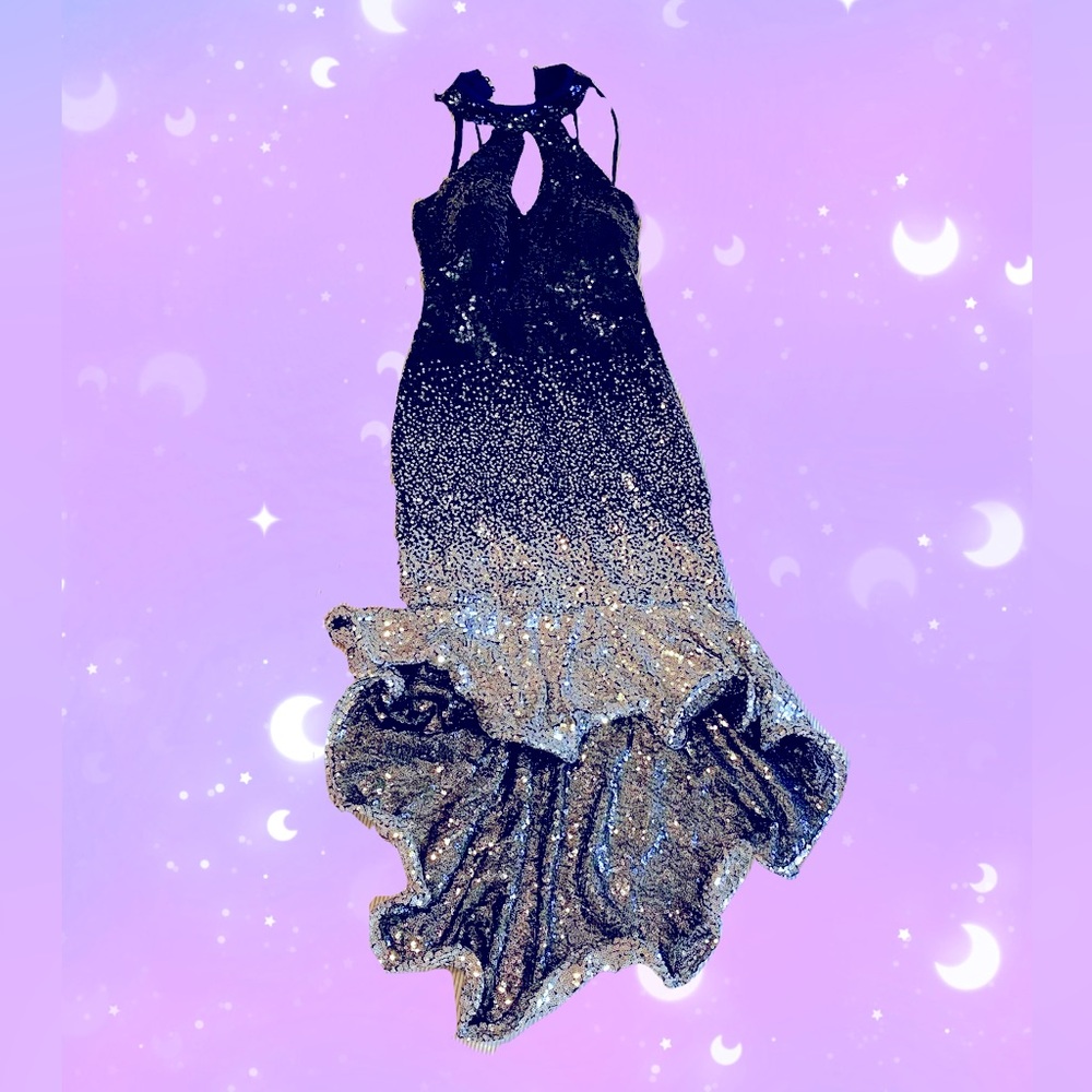 Beautiful Blue Sliver Sequin Mermaid Dress🧜‍♀️💙🪩✨